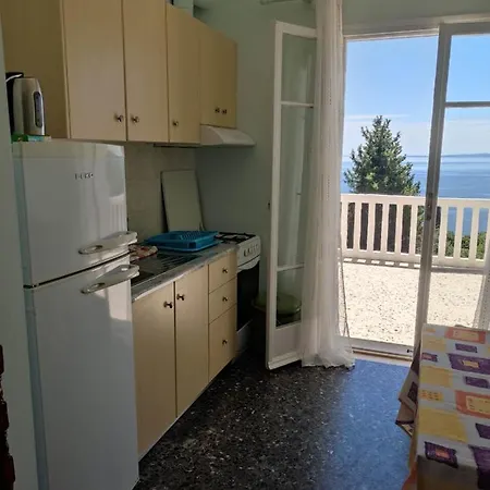 Apartman Apostolos & Eleni Family *