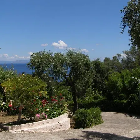 Apartman Apostolos & Eleni Family *