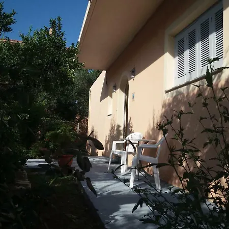 Apartman Apostolos & Eleni Family Pérama